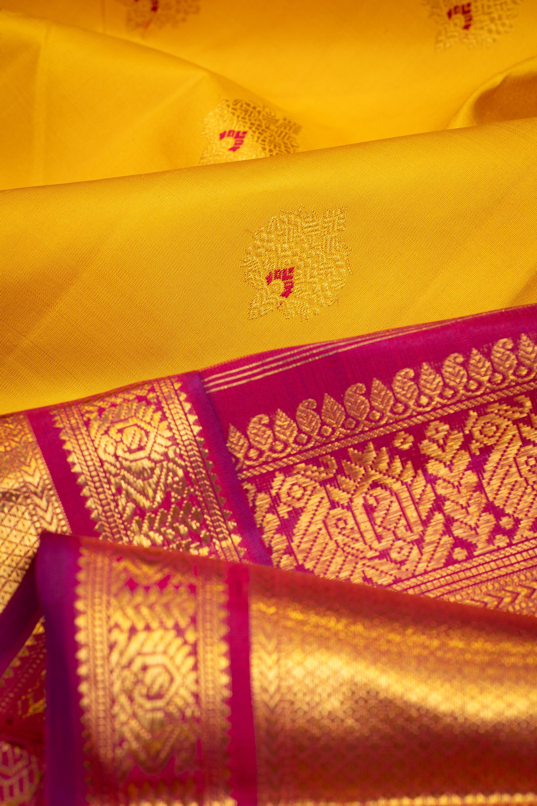 wedding kanchipuram silk saree