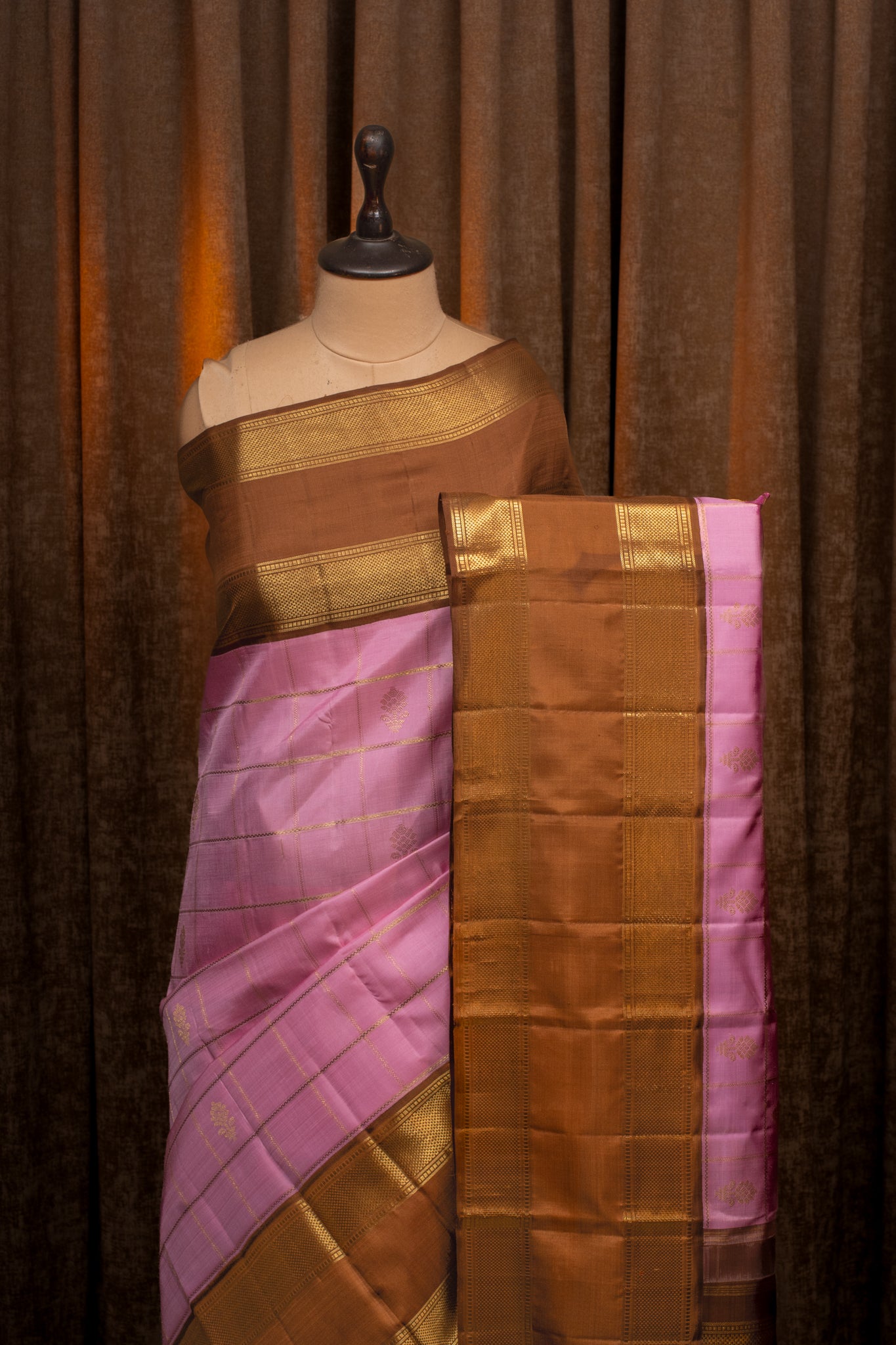 Vintage pink and khaki Jamdani checks pure kanchipuram silk saree